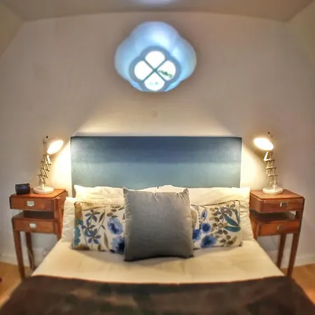 A Capela - A Essencia De Villa